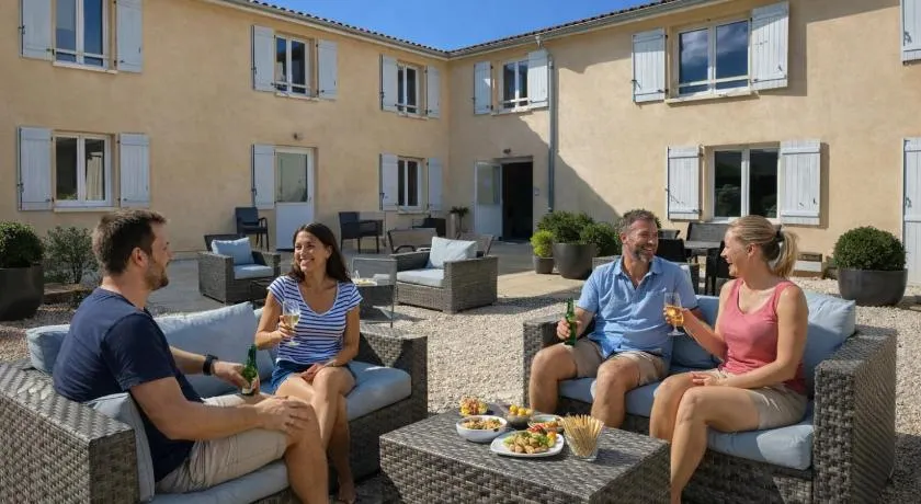 Domaine de la Noiseraie - Suites spacieuses - Image 1