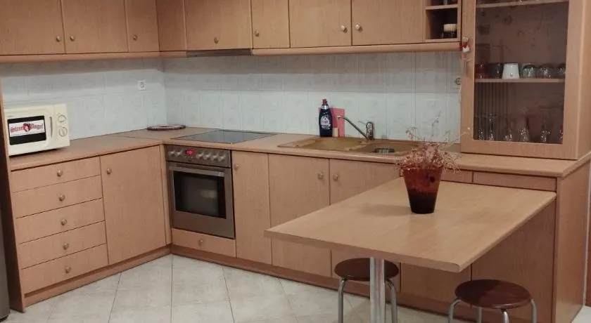 Dancer's Home - Image 1