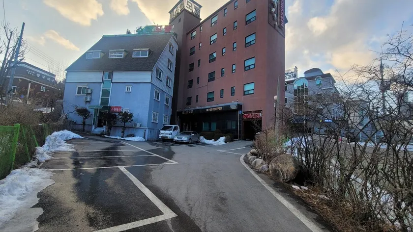 Taebaek Pastel - Image 1