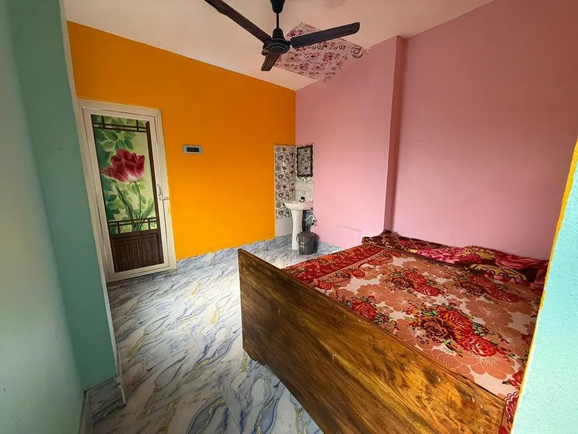 Mohanty Guest House - Image 1
