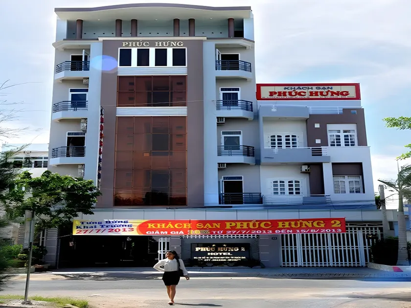 Phuc Hung 2 Hotel - Image 1
