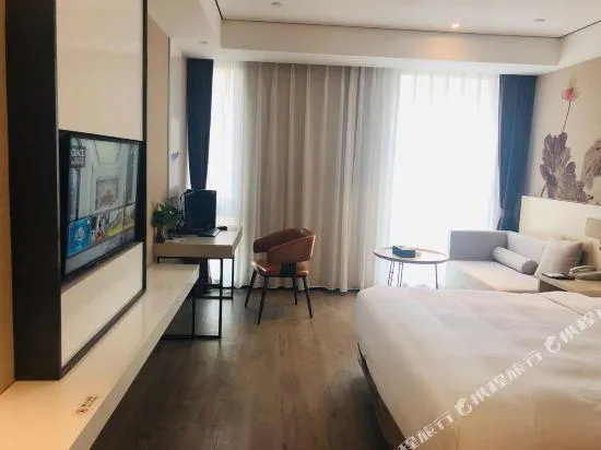 Grace Select Hotel - Image 1