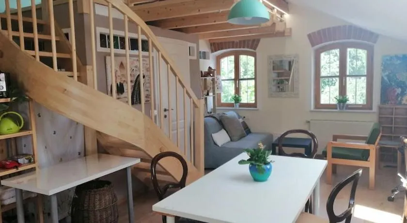 Atelieo beim Nussbaum - Image 1