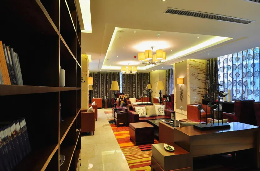 Ming Yi Hotel - Image 1