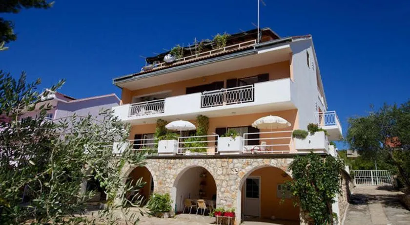 Apartments Delic - Image 1