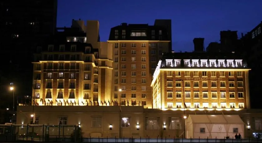 Hermitage Hotel - Image 1