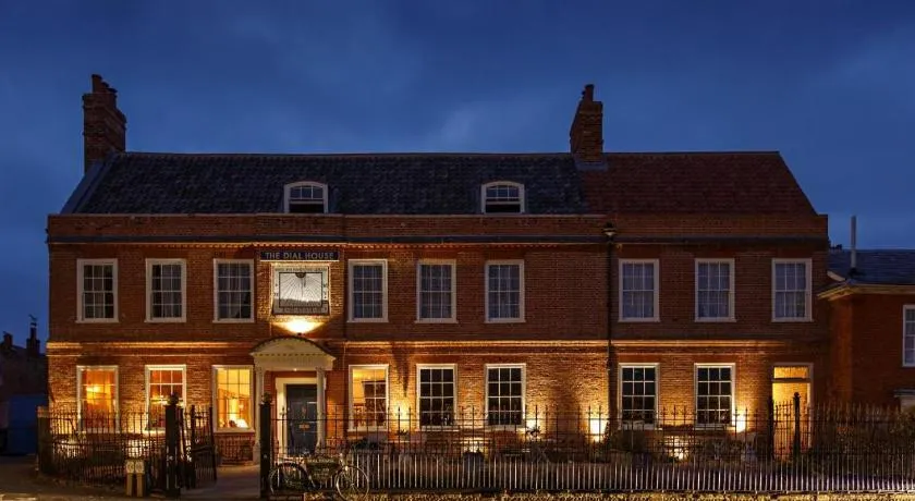 The Dial House - Image 1