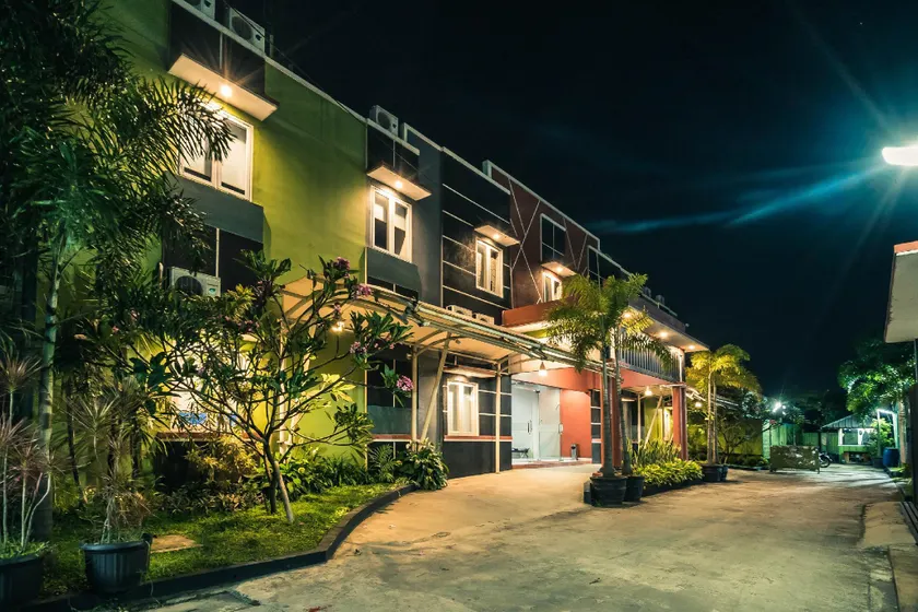 De' Kayakini Hotel - Image 1