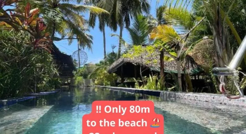 Red Coconut Villa - Image 1