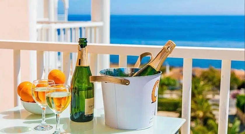 Apartamento junto al mar - Image 1