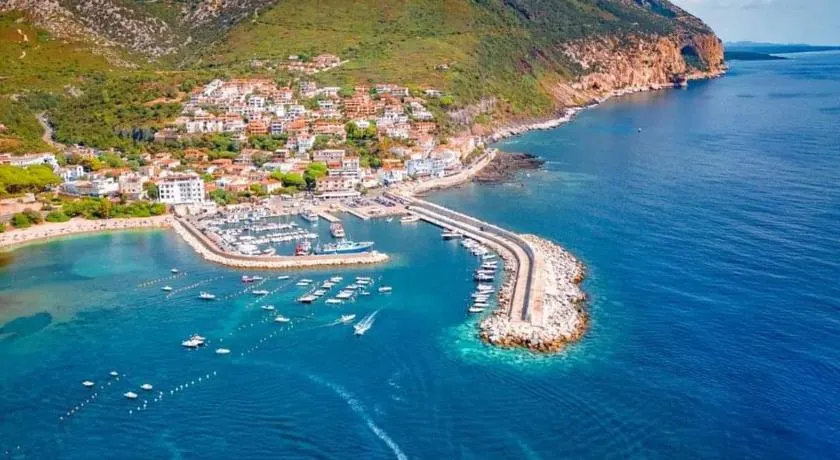 B&B Cala Luna - Image 1