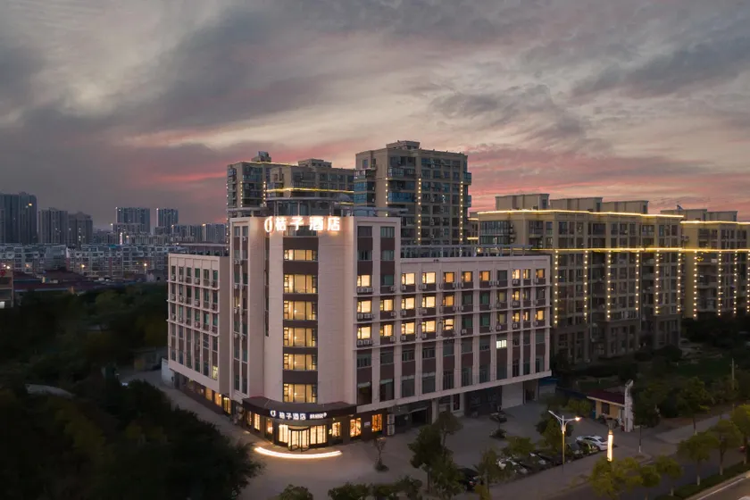 Orange Hotel Yancheng Dafeng Jinfeng Nanxiang Road - Image 1