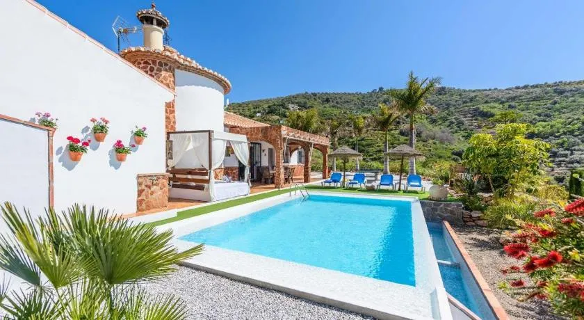 Villa Las Palmeras de Torrox by Ruralidays - Image 1