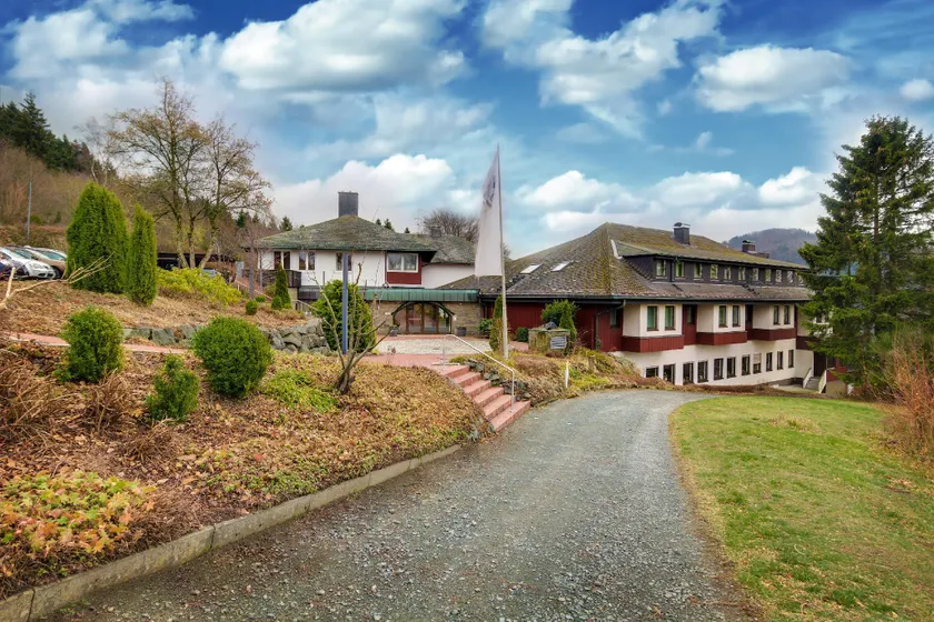 Panorama Hotel Winterberg - Image 1