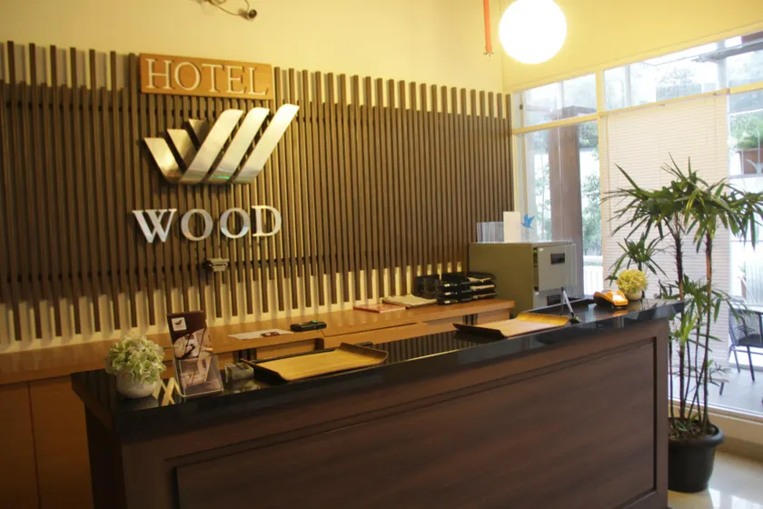 Wood Hotel - Image 1