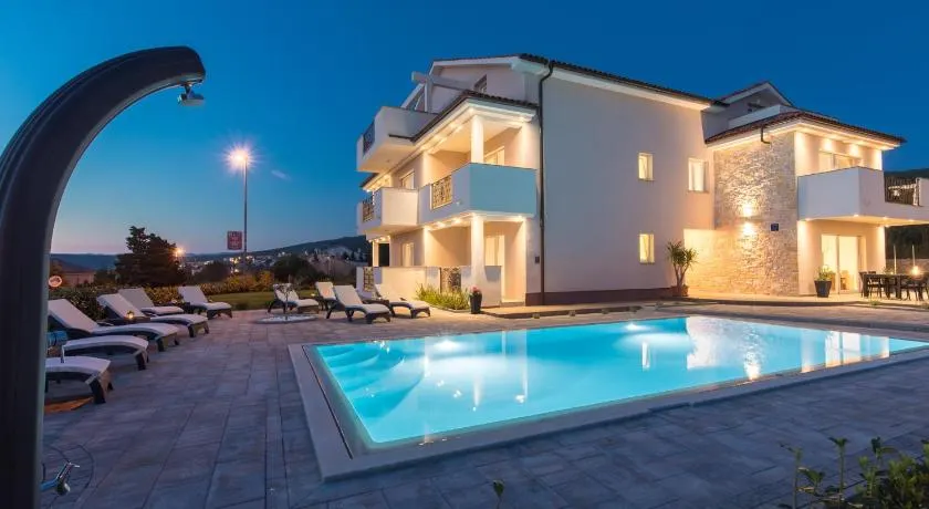 Villa Maris Punat - Image 1