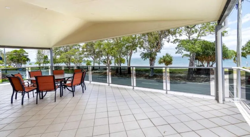 Casa de vacaciones mágica - Welsby Pde, Bongaree - Image 1