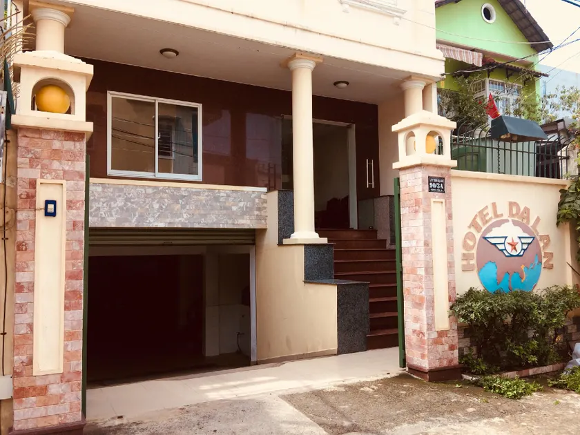 Da Lan Hotel - Image 1