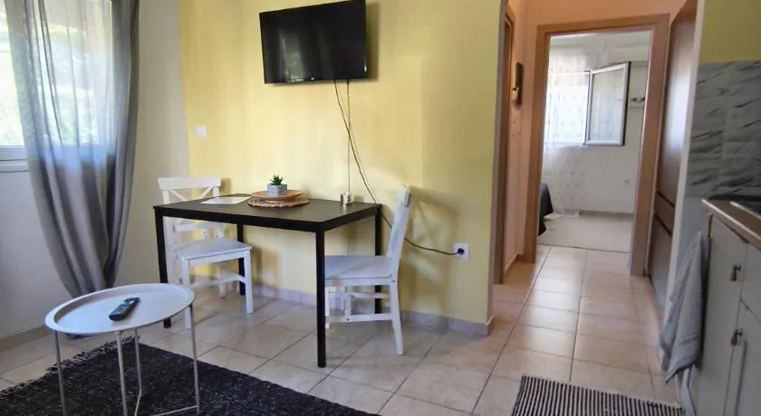 Cozy apartment - Image 1