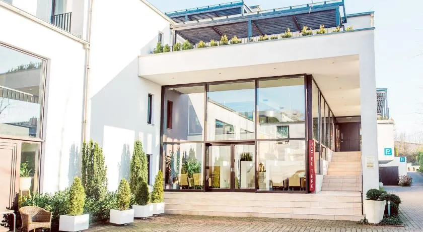 Lindenhof Hotel Tepe - Image 1
