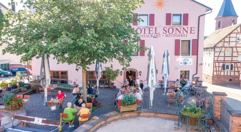 Hotel - Restaurant - Metzgerei Sonne - Image 1