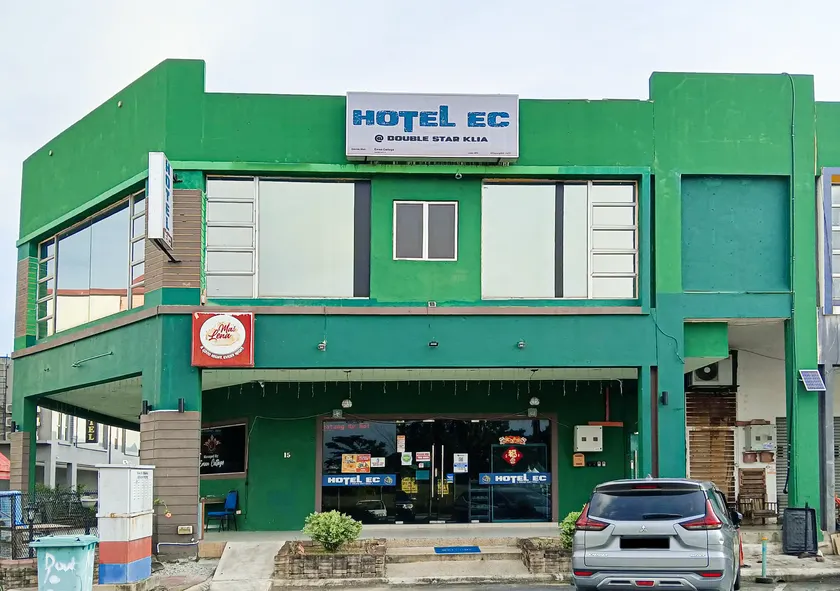 Hotel Double Star Klia - Image 1
