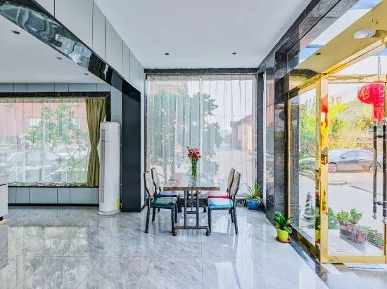Baili Shengting Business Hotel - Image 1