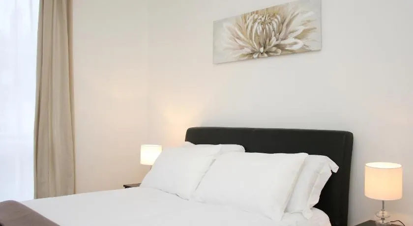 Lower Pantiles Apartment - Image 1