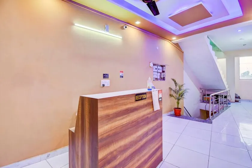 Hotel O Sarovar - Image 1