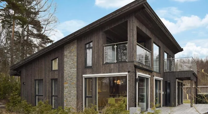 Stunning Home In Sandefjord - Image 1