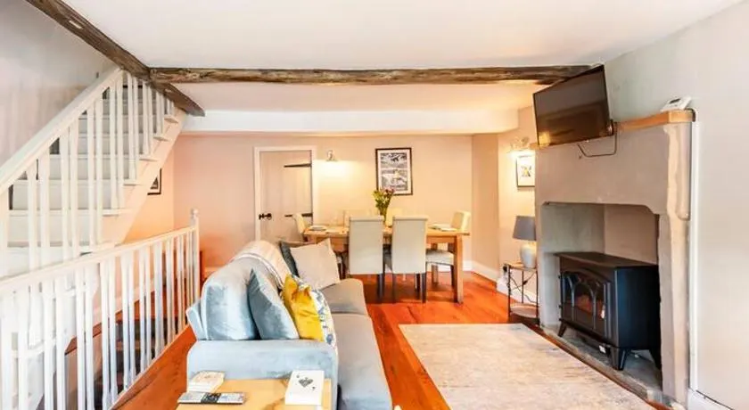 Duck Cottage - Cosy Cottage - Central Location - Image 1