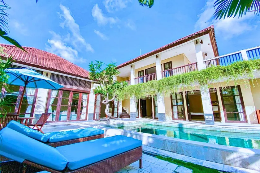 Luxury 4 BR Pool Villa at Seminyak #NP7 - Image 1