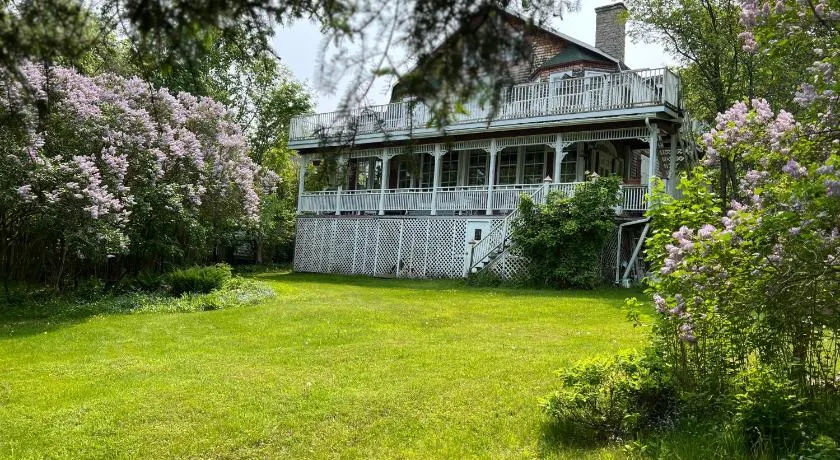 Auberge la Romance - Image 1