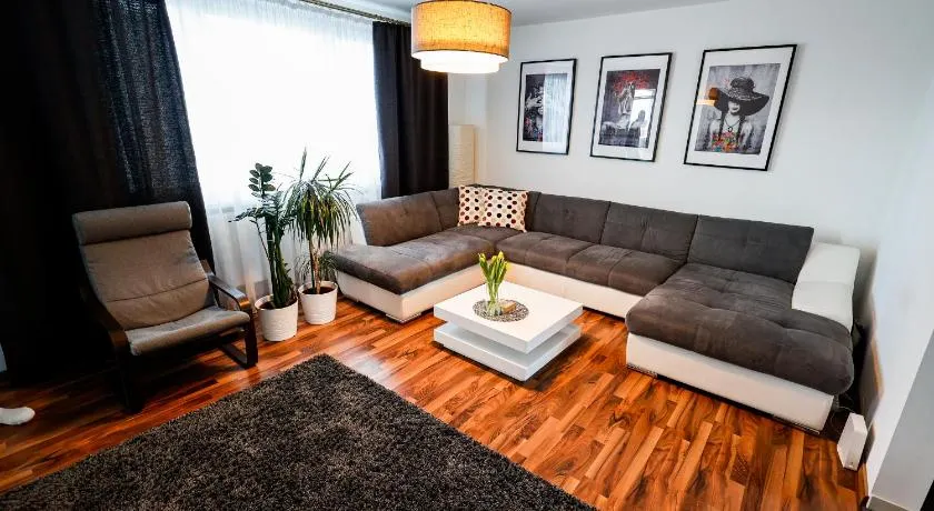 Coldweek apartment - Samorin near X-bionic sphere - Image 1
