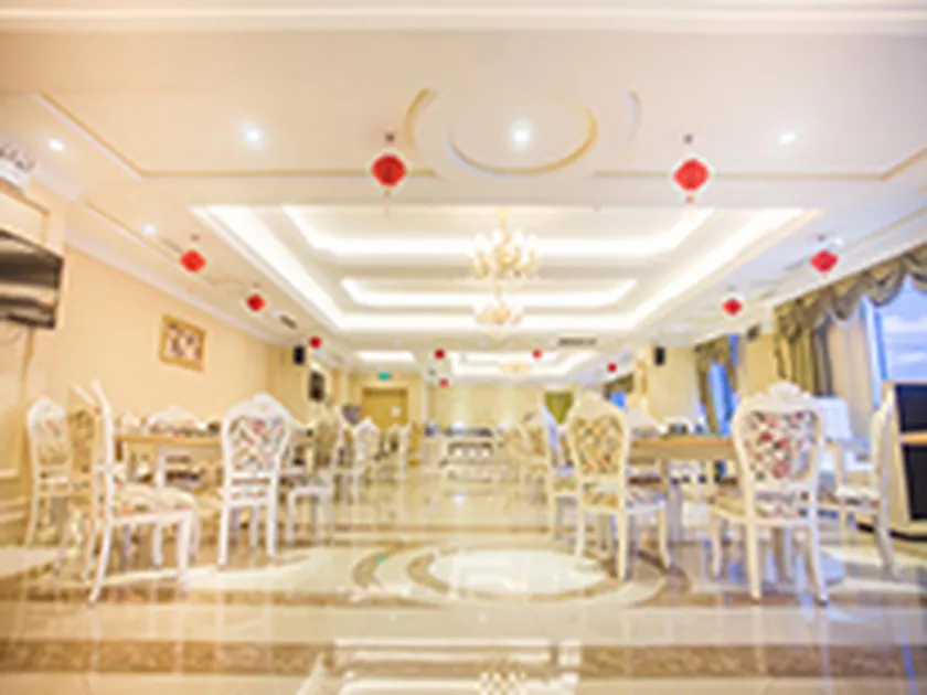 Vienna Hotel Jiangsu Xuzhou Pengcheng Square - Image 1