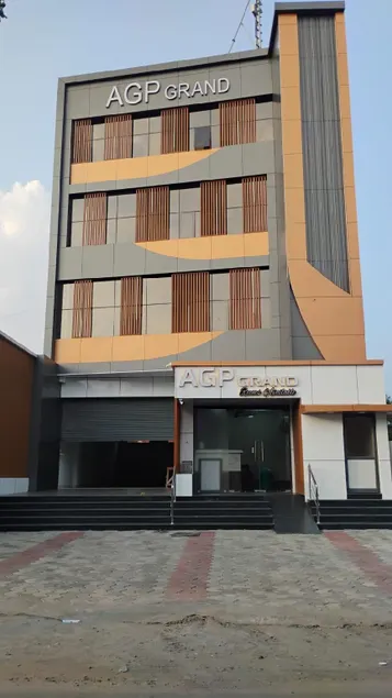 AGP Grand - Image 1