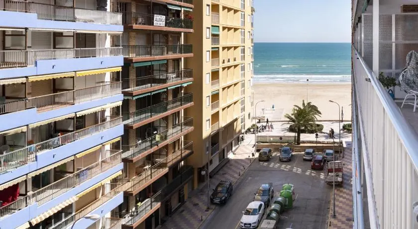Levante, 6-J - Image 1
