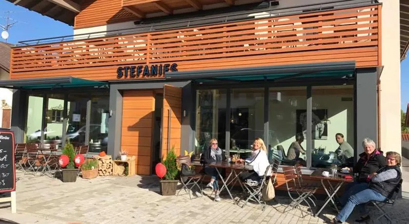 Chambre chez l'habitant avec terrasse | Vue ville - Image 1