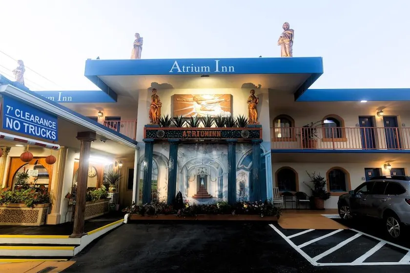 Atrium Inn - Image 1