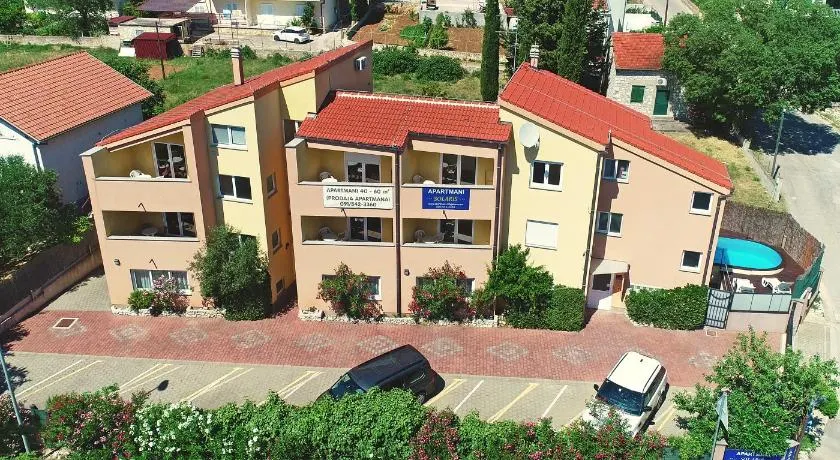 SOLARIS Modern Apartments with Sea View & Free Private Parking - Image 1