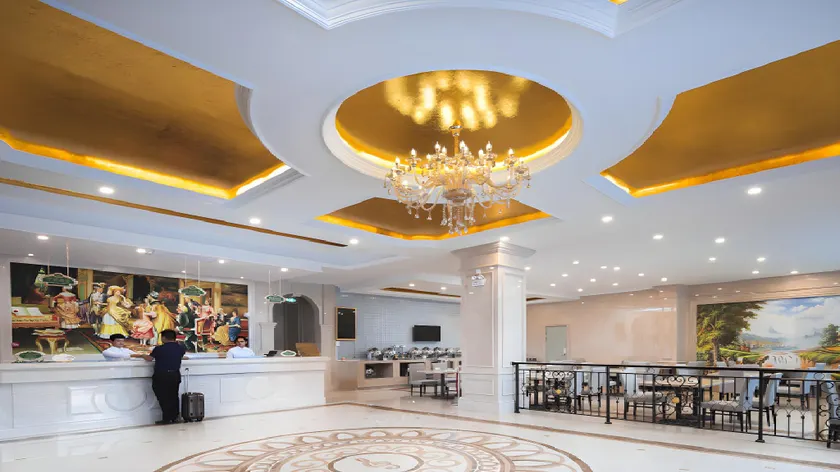 Vienna Classic Hotel Shanghai Fengxian Nanqiao Jinhaihu Metro Station - Image 1