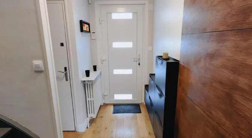 Maison spacieuse 8 pers avec jardin aux portes de Lille - Image 1