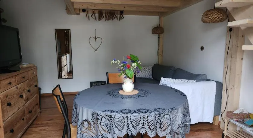 studio cosy climatisé à la campagne - Image 1