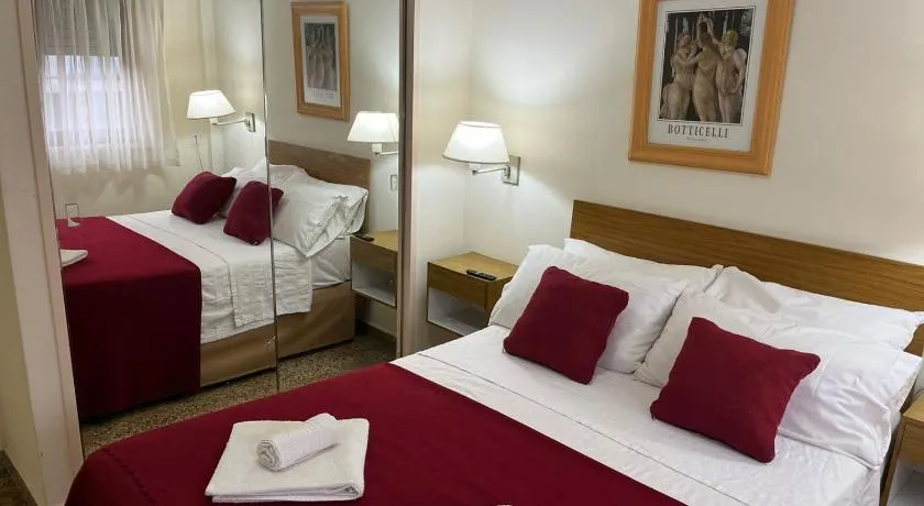 Hotel Carmen - Image 1