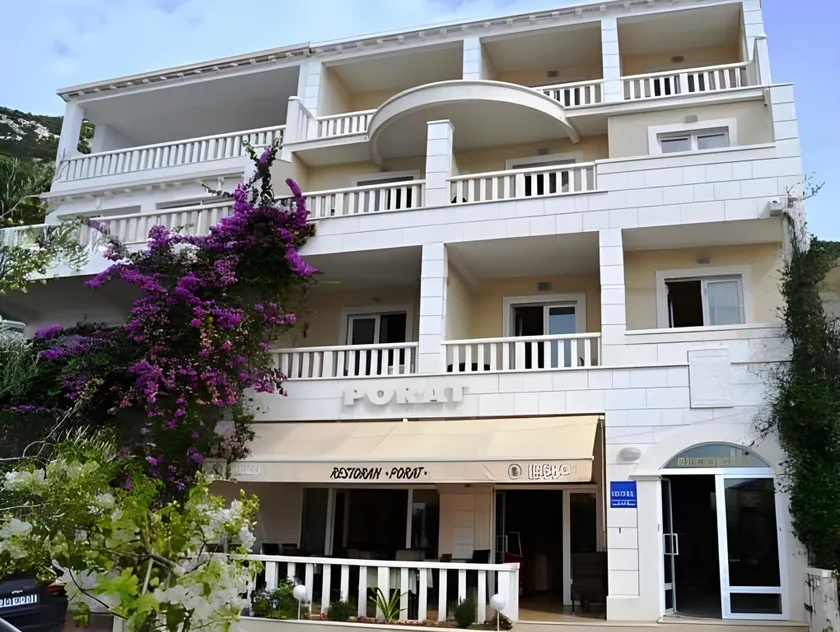 Hotel Porat - Image 1