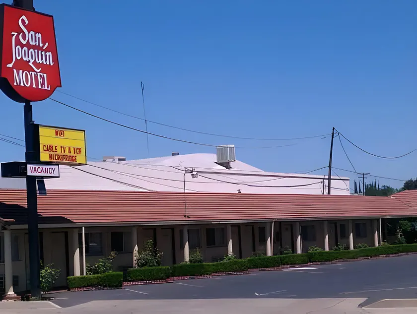 San Joaquin Motel - Image 1