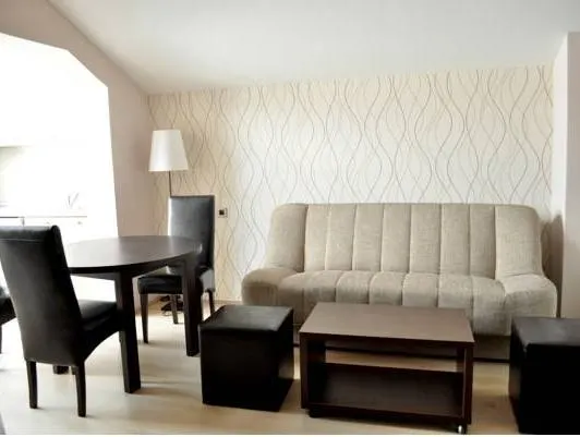 Garni Hotel 018 In - Image 1