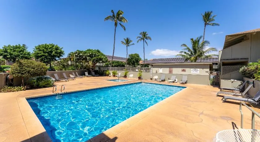 Cute Studio across the Beach, pool, hot tub, wifi LSV04 - Image 1