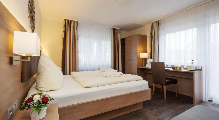 Hotel-Gasthaus Adler - Image 1