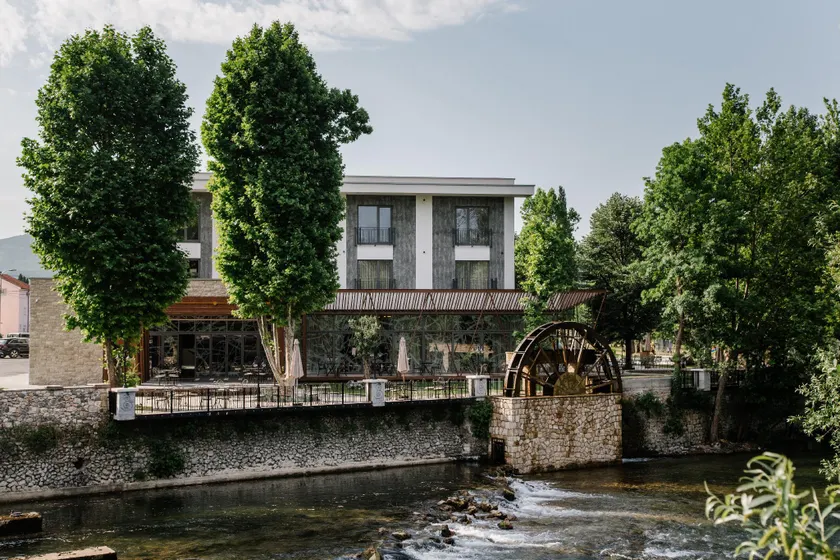 Hotel Buna Mostar - Image 1